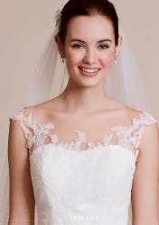 Νυφικό Lilly